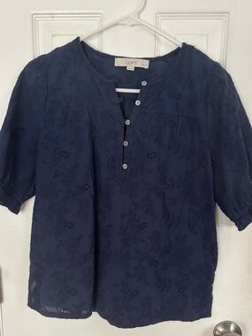 Loft Navy Blue Short sleeve Blouse size small petite